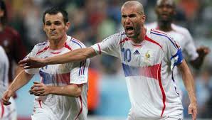 أكّـد كورونتان توليسو لاعب بايرن ميونيخ والمنتخب الفرنسي أنّ عودة كريم بن زيمة لصفوف الديكة كانت مفاجئة، قياساً لما حدث من قبل. Ø£Ø®Ø¨Ø§Ø± Ù…Ù†ØªØ®Ø¨ ÙØ±Ù†Ø³Ø§ Ù†Ø¬Ù… Ø¨Ø§ÙŠØ±Ù† Ù…ÙŠÙˆÙ†Ø® Ø§Ù„Ø³Ø§Ø¨Ù‚ Ù‚Ø§Ø·Ø¹Øª Ø²ÙŠØ¯Ø§Ù† Ù„Ù…Ø¯Ø© Ø¹Ø§Ù…ÙŠÙ† Ø¨Ø³Ø¨Ø¨ ØªÙ„Ùƒ Ø§Ù„Ù„Ù‚Ø·Ø© Ø³Ø¨ÙˆØ±Øª 360