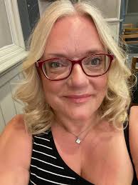 An after party vibe✨Loving this fringe detailed look featured in my latest  birthday lookbook!💛 Shop The Lookbook