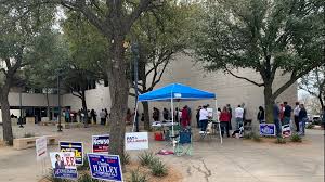 Why Are There Separate Lines For Democrat And Republican Voters On Super Tuesday In Texas Wfaa Com