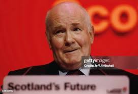 30,568 Tony Alba Photos & High Res Pictures