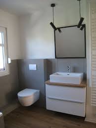 Fliesen 60x60 Auch An Der Wand Badezimmer Badmobel Badezimmermobel Badmobel Set Spiegelschrank Bad Badezi In 2020 Small Bathroom Beautiful Bathrooms Ikea Bathroom