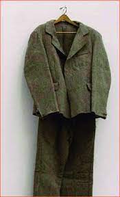 This multiple, a relic of joseph beuys' action felt tv (1966), is composed of three props (the boxing gloves, felt pad, and sausage) and a film of the performance. Joseph Beuys Felt Suit 1970 Download Scientific Diagram