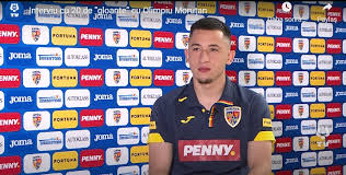 Ancak transfer kolay biten bir şey değil. Futbolarena On Twitter Cin De Yuksek Maasla Mi Yoksa Galatasaray Da Mi Oynamak Istersin Morutan Galatasaray Tabii Ki Ozellikle Galatasaray Taraftari Icin Pro Sport Https T Co Pd894db7ww Https T Co Qfrmdrifpl