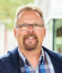 Titelthema: Menschlichkeit