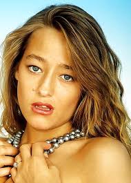 Tracy Gibb's Instagram, Twitter & Facebook