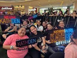 We are ready, Taguig!!! @bernardokath @aldenrichards02 @starcinema  @gmapictures #HelloLoveAgain #HelloLoveAgainTrailer KathDen HLATourTAGUIG
