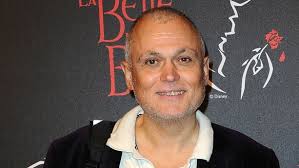 Richard Cross : l'ex-coach vocal de la "Star Academy" raconte son combat  contre le sida | TF1 INFO