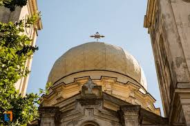 În prezent, în curtea bisericii „sf. Biserica Sf Apistoli Petru Si Pavel Sf Cuvioasa Paraschiva Din Braila Obiective Turistice BrÄƒila DeÈ™tepÈ›i Ro