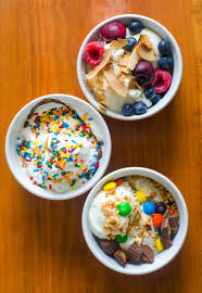 Caramel cheesecake ice cream with cheesecake pieces & chocolate cookie swirls. My Best Advice For An Awesome Ice Cream Sundae Party Kitchn