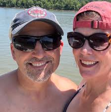 My day has started off great. My daughter and work daughter gave me a  couple of presents this morning (there was a muffin there too😉). Thank you  McKenzie Davis and Lauren Vaughan