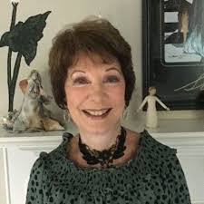 Joanne Honeycutt's Instagram, Twitter & Facebook