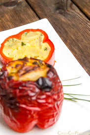 La textura sedosa y dulce de los pimientos combina bien con el bacalao. Pimientos Rellenos De Tortilla De Patatas Cocina Con Poco Recetas De Cocina Paso A Paso Con Fotos