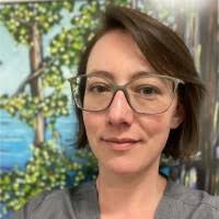 8 "Laura Hallock" profiles