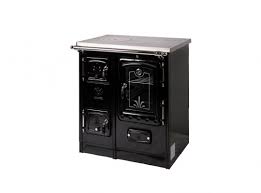 Situated in the heart of the beautiful basque city, san sebastian, lacunza has over 25 years of experience. Chimeneas Molina Venta E Instalacion De Estufas De Lena Y Pellet Cocina Cerrada Lacunza Lis Calefactora
