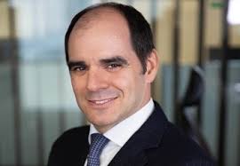 El Santander nombra a Simões responsable regional de Europa