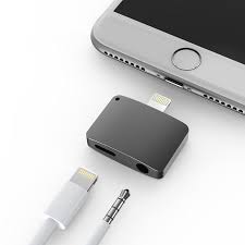 Black Iphone 7 7 Plus Lightning Port To 3 5mm Headphone Jack And Lightning Port Adapter Iphoneadapter Iphone 7 Adapter Iphone 7 Iphone Gadgets