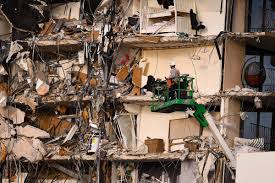 At least 35 of the 159 people still missing after the terrifying condo collapse in south florida are thought to be jewish, and israel has sent crews from tel aviv to help the rescue effort. Ewbap1izfvj8km