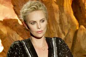 Charlize theron (born 7 august 1975) portrays imperator furiosa in george miller's 2015 film, mad max: Mad Max Fury Road Star Charlize Theron Thankful She Wasn T In A Push Up Bra Allowed To Be An Everyday Woman Interviews Articles