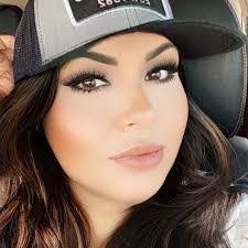 Susan Portillo's Instagram, Twitter & Facebook