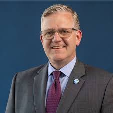 Todd Chesebro's Instagram, Twitter & Facebook