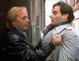 Découvrez les 312 épisodes des 39 saisons de la série un cas pour deux. Un Cas Pour Deux S18e02 Le Dernier Versement Serie Programme Tv Replay