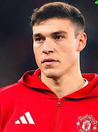 Does Manuel Ugarte just not have "it"? 🤔