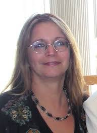 Karen Cote's Instagram, Twitter & Facebook