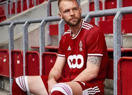 Daneben konnte man auch fünfmal den belgischen su… uk: Standard Liege 2021 22 Adidas Home Shirt 21 22 Kits Football Shirt Blog