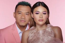 Aurel dan azriel dari kecil sampai sekarang tetap kompak. Unggah Potret Masa Kecil Bareng Anang Di Momen Hari Ayah Sedunia Aurel Hermansyah Aku Bangga Banget Punya Ayah Hebat Dan Kuat Semua Halaman Grid Id