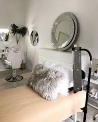 The Makeup Light Themakeuplight On Pinterest 192 Followers