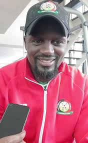 Bahati needs to stop using my name for clout. I am not into showbiz, he  lives a completely different kind of lifestyle from mine. I saw him post a  screenshot of some