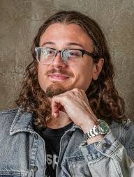 Josh Weissman's Instagram, Twitter & Facebook