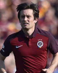 Tomáš rosický (born 4 october 1980) is a czech professional footballer who is currently a free agent and is the current captain of the czech republic national team. Tomas Rosicky