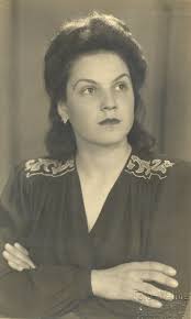 Helga Hollaway Obituary