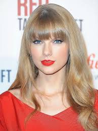 Celebrity Lookbooks Taylor Swift At Red Album Event At Westfield London Taylor Swift New Taylor Alison Swift Taylor Swift