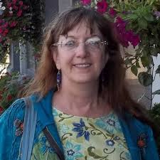 At 5 Points in Urbana there was a restaurant behind McDonald's in the 60s  and 70s between McDonald's and the Chief Illini motel. Anyone remember it  and the name of it? I