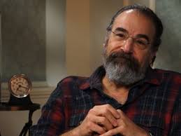 "Princess Bride" star Patinkin reveals his favorite line in the film