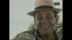 Conheça a vida do cantor sergipano Rogério