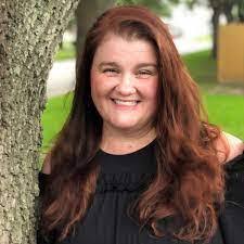 Sharon Peterson's Instagram, Twitter & Facebook