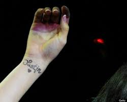 You may be able to find the same content in another format, or. Did Selena Gomez Get Justin Bieber S Name Tattooed On Her Wrist Photos Huffpost