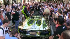 I believe this is the first time gold rush rally has came to houston so had to check it out. 2014 Goldrush Rally Terrorizing Nyc Lamborghini Aventador Bugatti Veyron Police Revs Flames Auto Overload