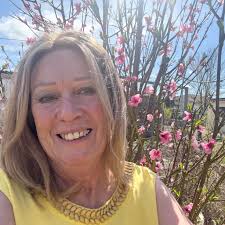 Has anyone tried using a red LED light