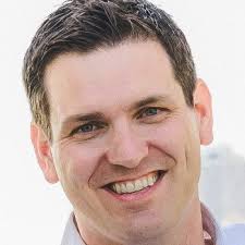 Ricardo Rochetti (@rrochetti)