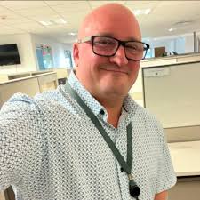 It's #MoMonday! We've gotten a lot of requests for No Thumb Layouts. This  article was written in 2016 to show you the basics for layouts and where we  started. Two very important