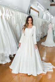 Alana Gown Designer Bridesmaid Dresses Crop Top Wedding Dress Satin Wedding Gown