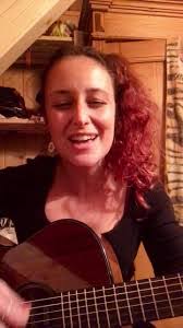 Lisa Mallet's Instagram, Twitter & Facebook