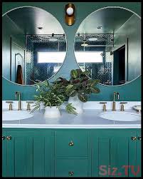 We Fell In Love With This Bathroom Because Of Its Monochromatic Emerald Green Color Palette But There Green Bathroom Green Tile Bathroom Bathroom Mirror Design
