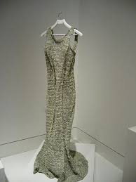 Money Dress Made Out Of 800 Dollar Bills Money Dress Art Dress Unusual Clothes