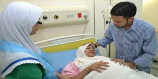 Kesakitan semasa nak bersalin pun kurang, walaupun berat adda semasa lahir 4.1kg. Doa Mudahkan Bukaan Supaya Ibu Senang Bersalin Isteri Dan Suami Hafal Ayat Ini Kartel Dakwah
