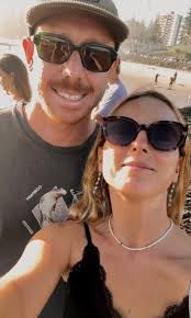 Yo! I'm a surf instructor from Ireland here